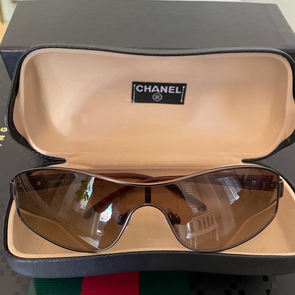 Chanel Sunglasses - Picture 2 of 8